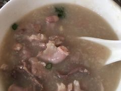 -洲心街道青联村镜记烧肉