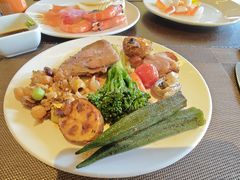 -大中华希尔顿酒店-念自助餐·海南美食·三文鱼