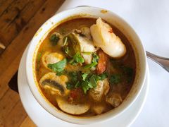 -Thai Pothong Restaurant
