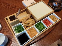 -铭莲·八卦田水上餐厅