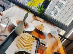 澳洲牛肉粒配薄饼-嘉良驿园·江南雅宴(旗舰店)