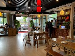 大堂-邮亭陈鲫鱼·重庆老字号(大足直营店)