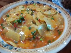 -黄桷树曹家私房菜(江与城店)
