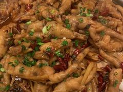 鸡爪煲-胖哥俩肉蟹煲(悦荟广场店)