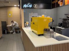 -麦当劳(乳山路店)