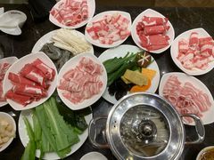-世贸万锦大酒店·烹大师火锅达人