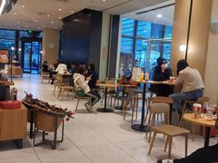 大堂-星巴克臻选(深圳龙岗万科店)