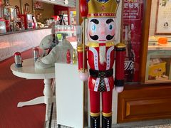 -东方明珠·可口可乐欢乐餐厅