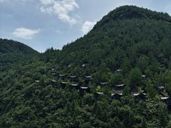 -蝶舞清江·恩施地心谷景区