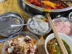 -渝味黄姐火锅(黄泥村店)