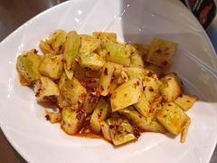 -富正毅三下锅(体育馆店)