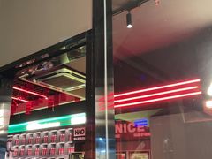 -蚝蚝先生·广式烧烤(信天广场店)