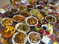 -何适山庄 ·可团建(水长城P2停车场店)