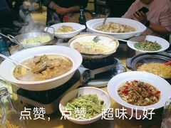 -黄泥岗·地道湖北菜(奥特莱斯店)