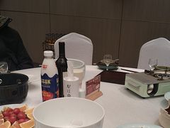 -忆江南·临江鱼馆