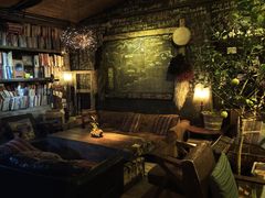 -城墙外BAR