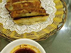 金牌锅贴-春来和(汉城南路店)