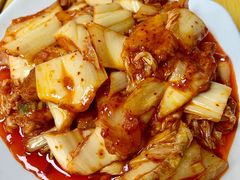 辣白菜炒五花肉-屋里家延边朝鲜族冷面(南园店)