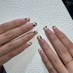 -Nail Me美甲美睫