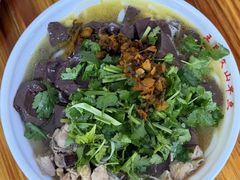 -文山荷鲜居(翠湖店)