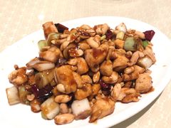 宫爆鸡丁-陈阿婆鱼头泡饼·京味菜(复兴路店)