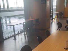 -麦当劳(三亚凤凰机场店)