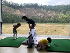 -麓湖高尔夫球俱乐部