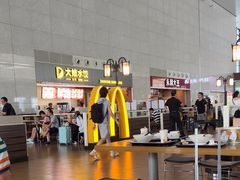 -麦当劳(高铁南站店)