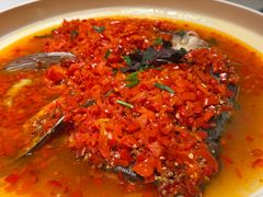坛香剁椒蒸水库鱼头（半只）-湘上湘(正大中心总店)