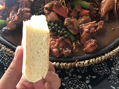 -八两八金·莱芜特色炒鸡(市南漳浦路店)