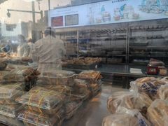 -陆稿荐观前街店