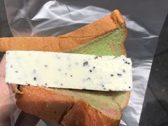 -詹爷爷乌节路街头冰淇淋
