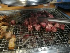雪花肉粒-肉甲韩国木炭烤肉(新壹街1店)