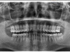 -瑞尔齿科(南京东路名人诊所)