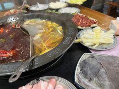 -重庆故事姊妹老火锅(财经学院店)