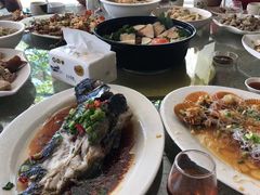 -荣誉大酒店·荣誉海鲜酒楼(晋江电力店)