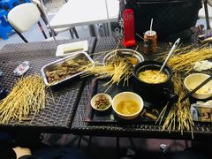 -阿姨小肉摊(同济西苑店)