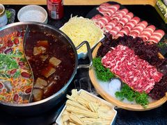-鹿鸣山草本茶香火锅(园西路店)