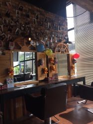 -PE SALON
