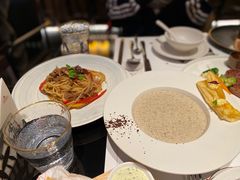 -洛缦音乐餐厅(工业展览馆万象城店)