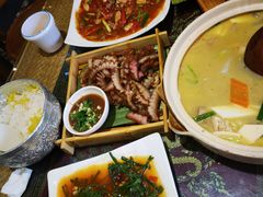 -傣宏缘·云南傣味特色菜·手抓饭·孔雀宴十六年店庆大酬宾(南屏步行街店)
