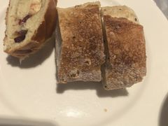 -松咖啡自助餐厅·松北香格里拉
