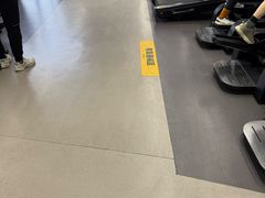 -超鹿运动(五四路恒力城店)