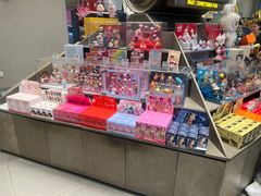 -泡泡玛特POPMART(老城根店)