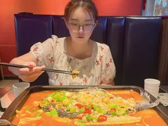 -里岛烤鱼(东港凯虹广场店)