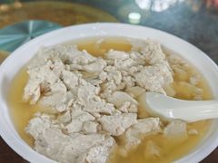 -土砂锅生态山庄·非遗砂锅雅鱼