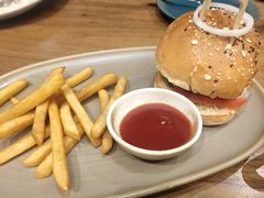 祖母至尊汉堡-G+KITCHEN(龙湖狮山天街店)