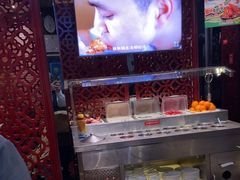 -七欣天香辣蟹火锅(上海银亿滨江店)