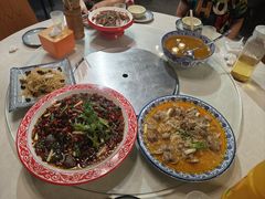 -牟记江湖特色重庆菜鱼蛋青蛙黄鳝海参(巴南区鱼洞鲁能店)