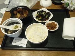 -百事佳烧鸭牛腩(上海虹桥站店)